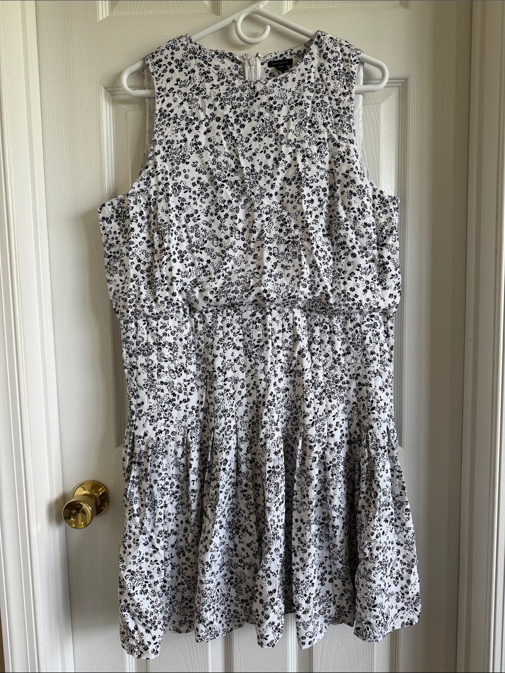NWT Ann Taylor White Mini Dress with Black Floral Print